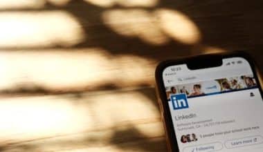 how to delete a LinkedIn connection